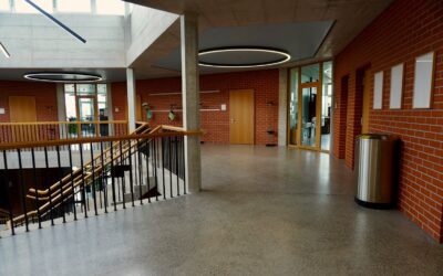 Koszt posadzki anhydrytowej z materiałem – pełen przewodnik